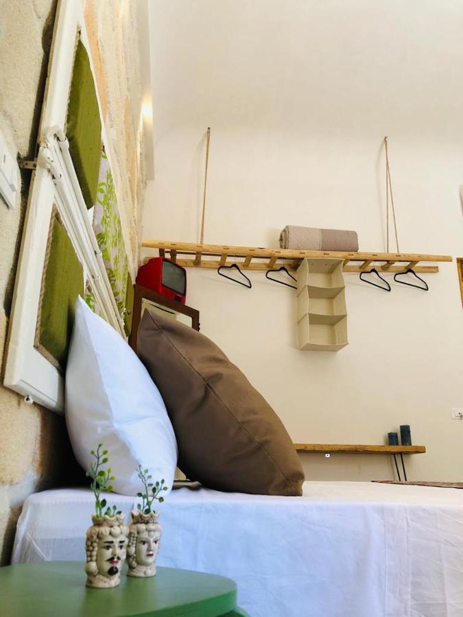 I Mori - Rooms & Apartment Трапани Екстериор снимка