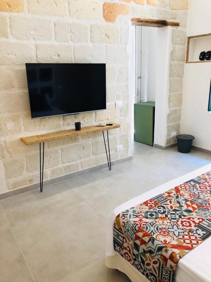 I Mori - Rooms & Apartment Трапани Екстериор снимка